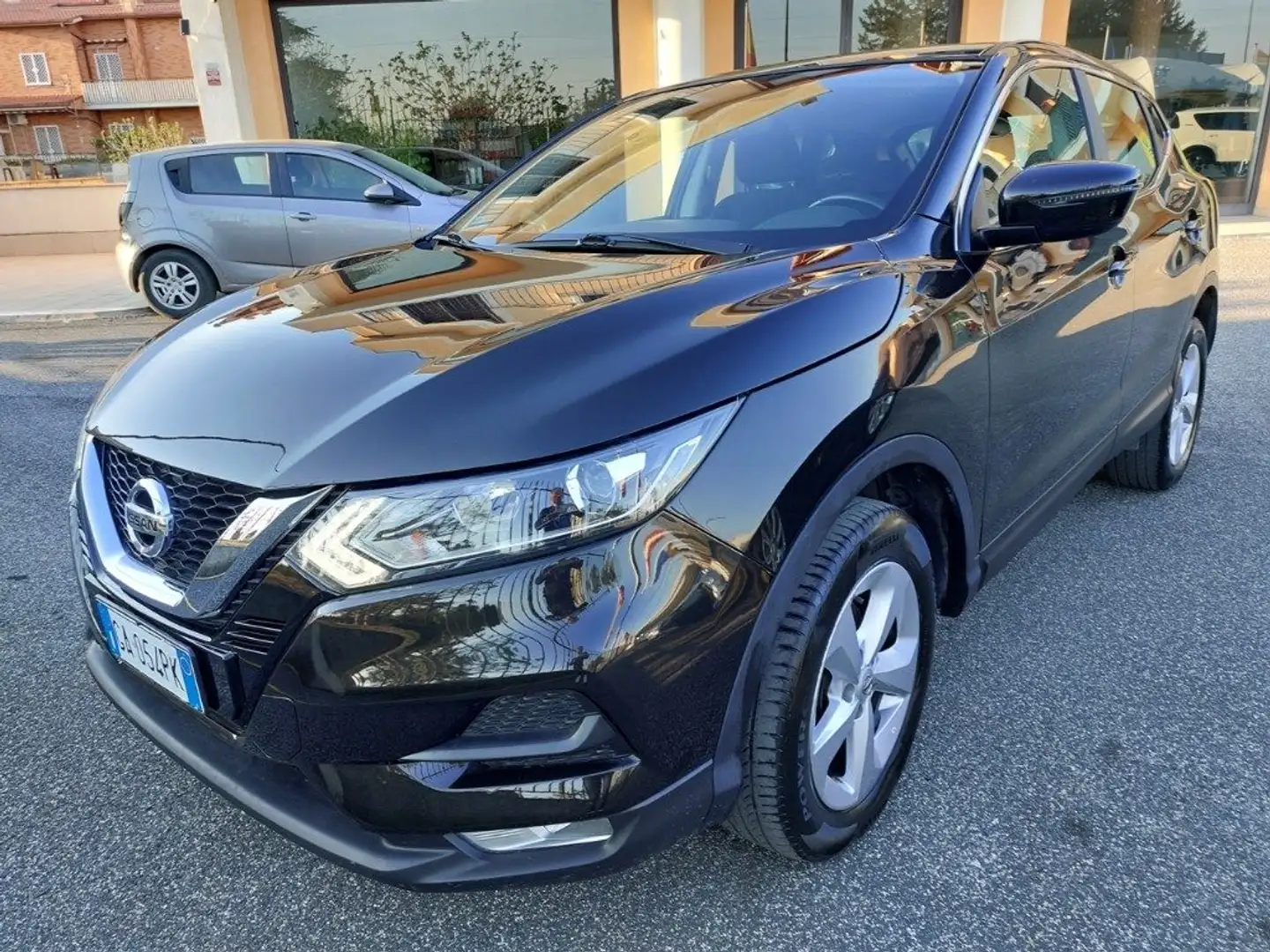 Nissan Qashqai 1.5 dCi 115 CV Business km 60000 Navig Nero - 1