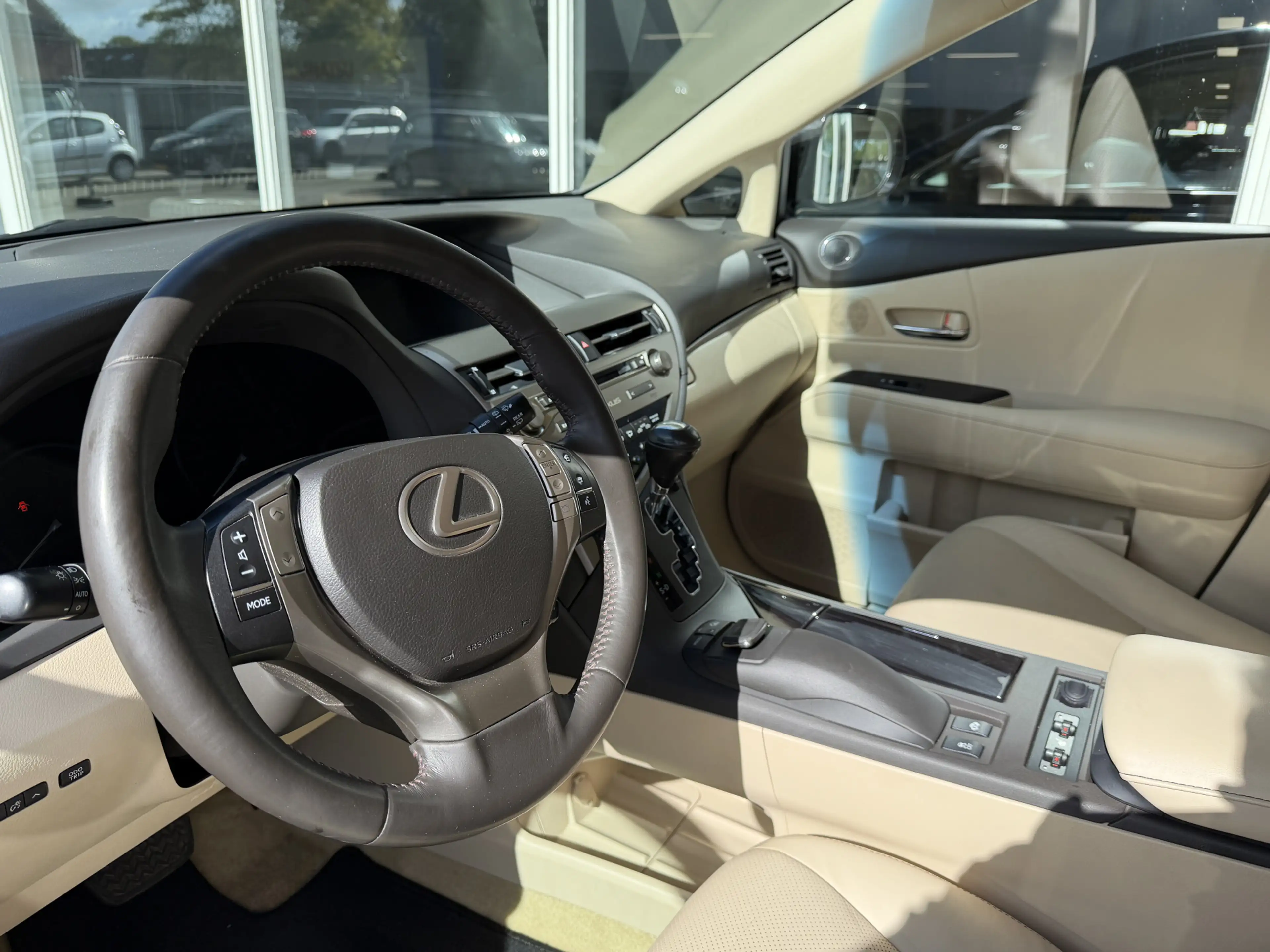 Lexus RX 450h 4WD Luxury Line — photo 8