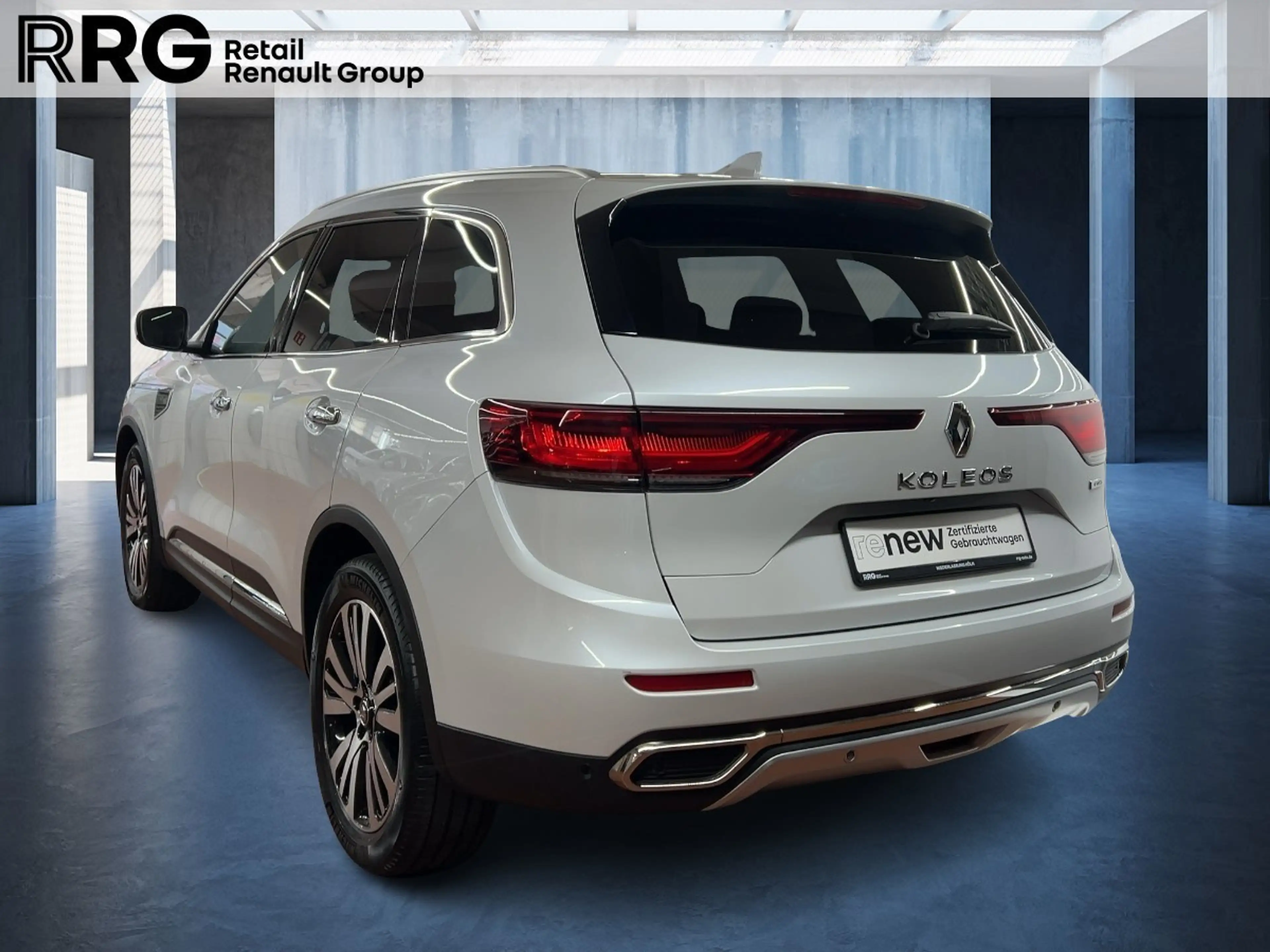Renault Koleos INITIALE PARIS 4x4 dCi 185 X-Tronic  SELBSTPARKEND — photo 4