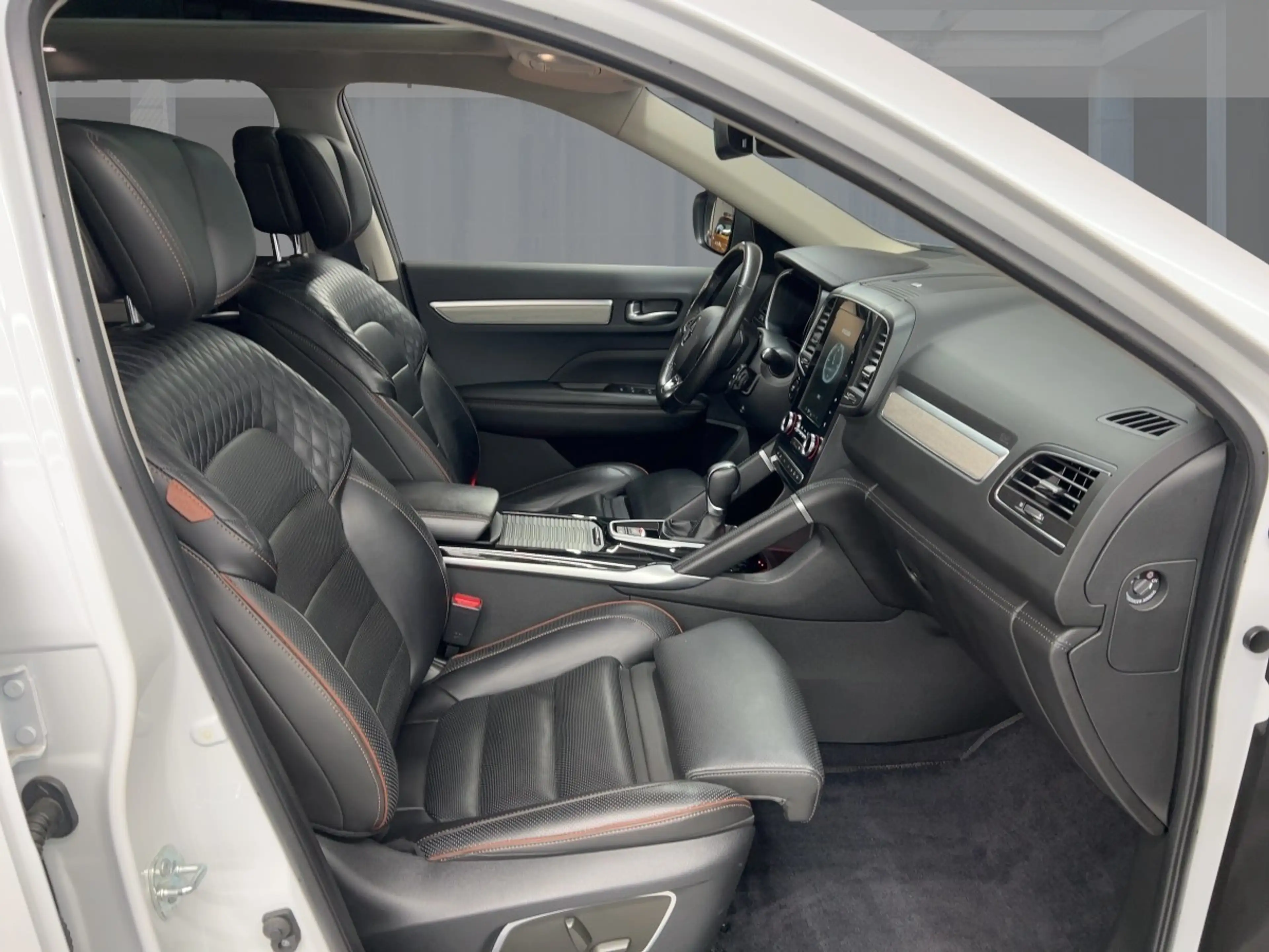 Renault Koleos INITIALE PARIS 4x4 dCi 185 X-Tronic  SELBSTPARKEND — photo 8