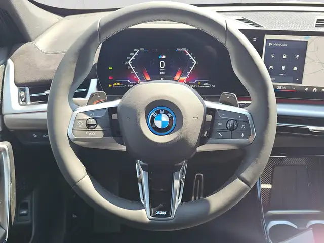 BMW X1 view 11