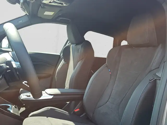 BMW X1 view 8