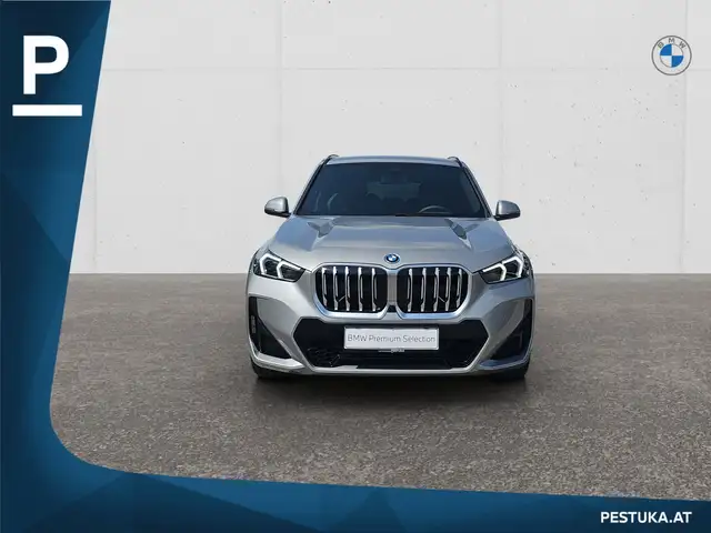 BMW X1 view 2