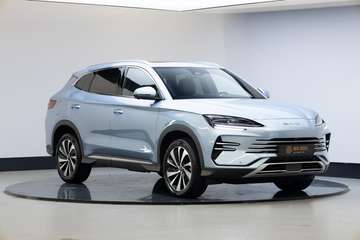 1.5 DM-i FWD Boost | 18,3 kWh | 87km WLTP |