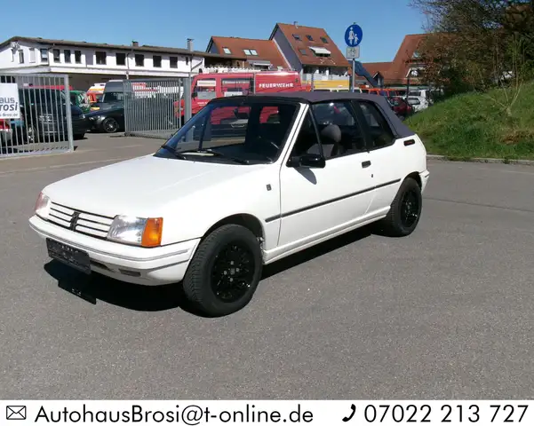 Peugeot 205 205 CJ Cabrio in top Zustand ! Saisonstart !