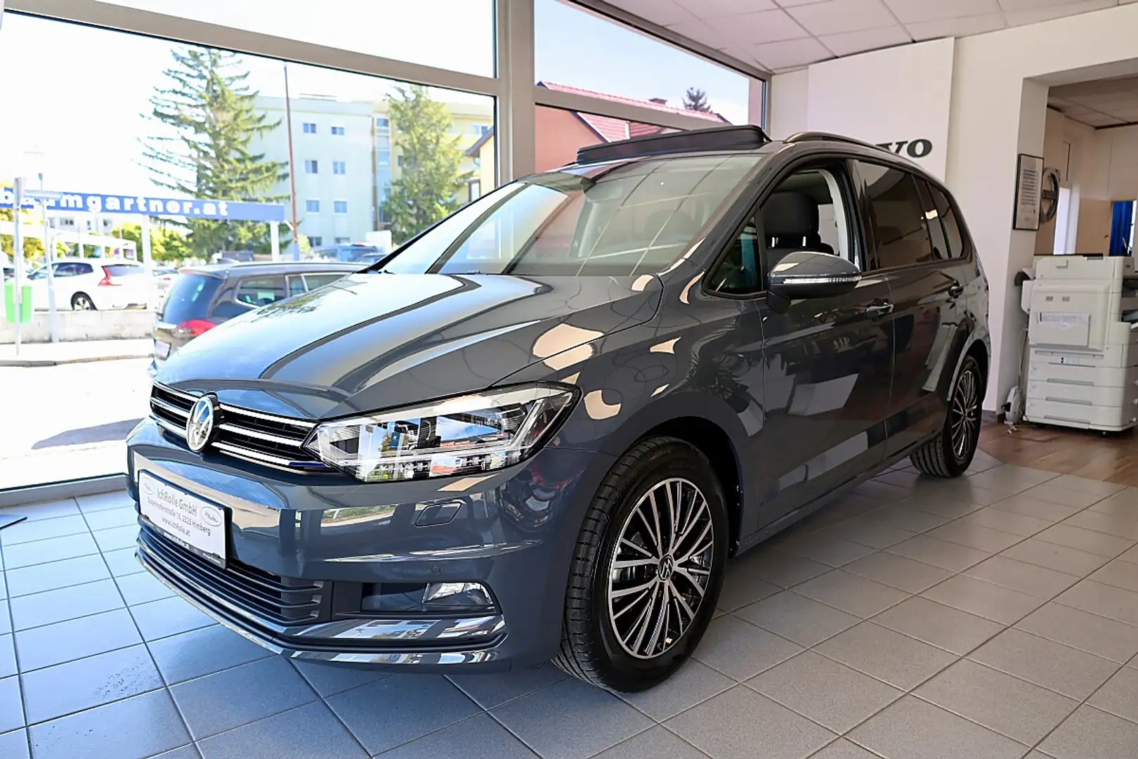 Volkswagen Touran Friends 2,0 TDI DSG Schiebedach Grau - 1