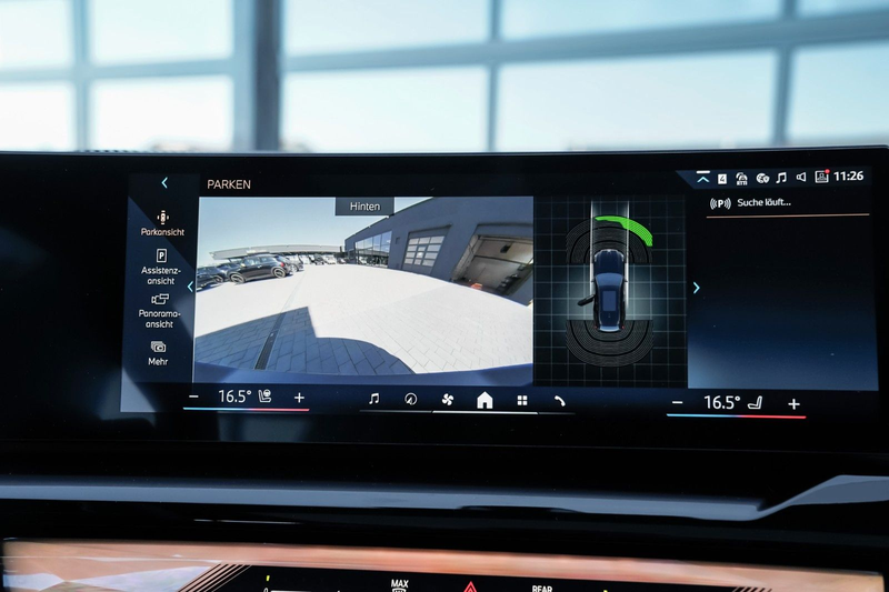 BMW 530 e Touring M Sport Pano-HarmanK-Assist-AHK — photo 15