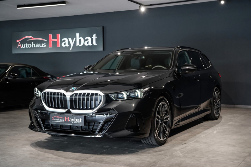 BMW 530 e Touring M Sport Pano-HarmanK-Assist-AHK — photo 3