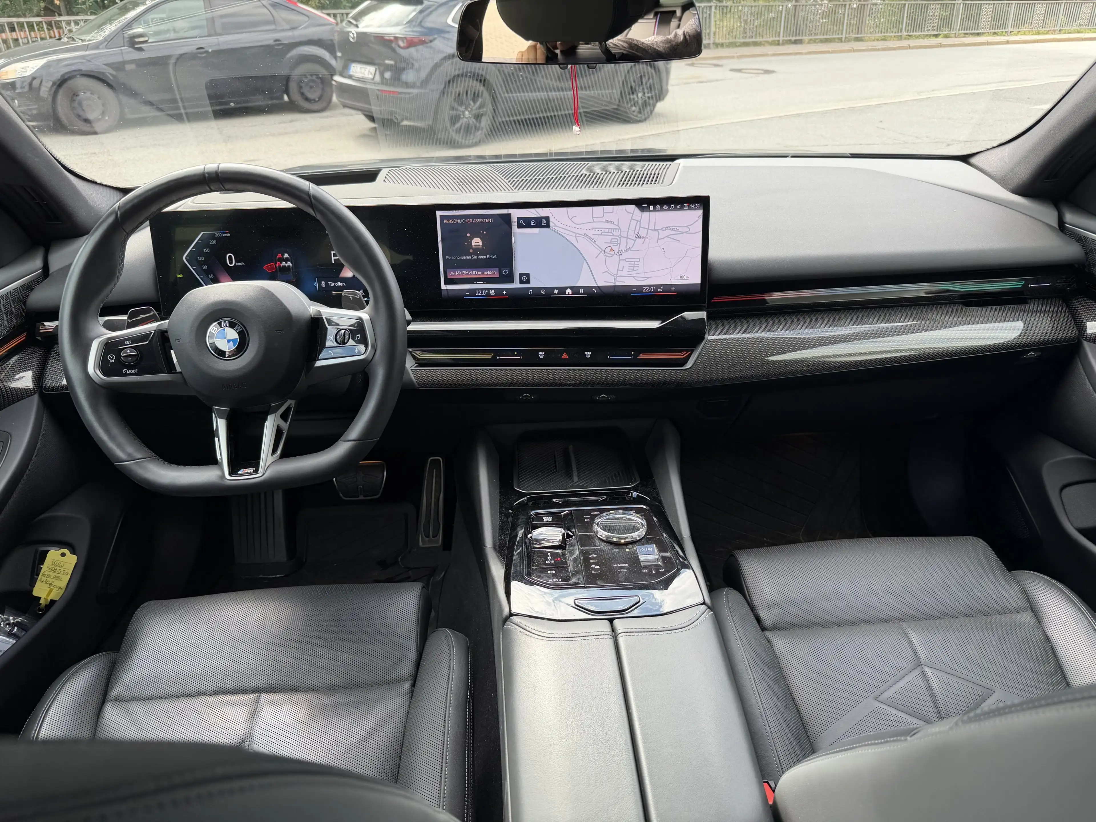 BMW 540 d xDrive Touring — photo 6