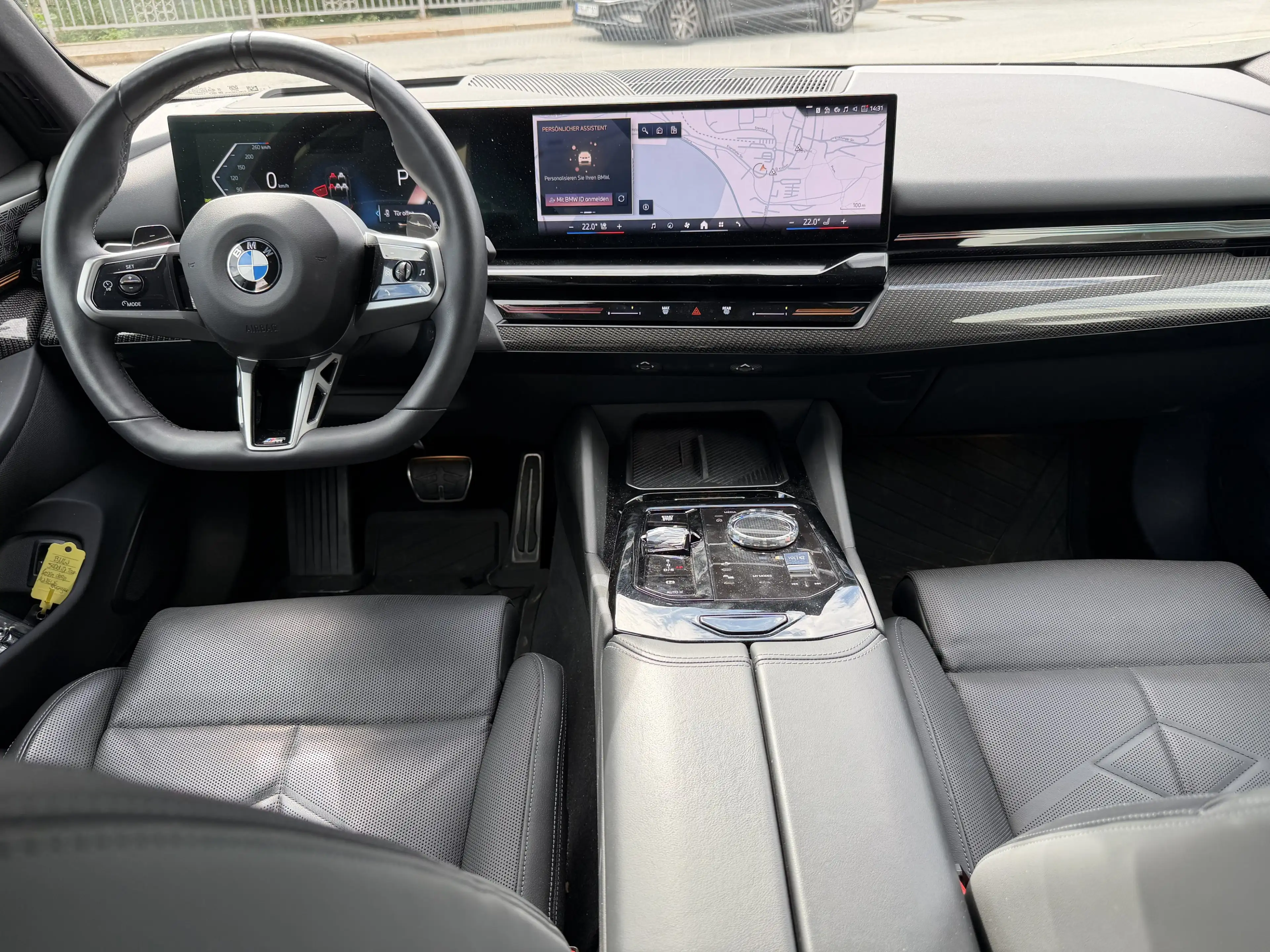 BMW 540 d xDrive Touring — photo 7