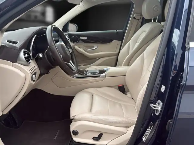 Mercedes-Benz GLC view 15