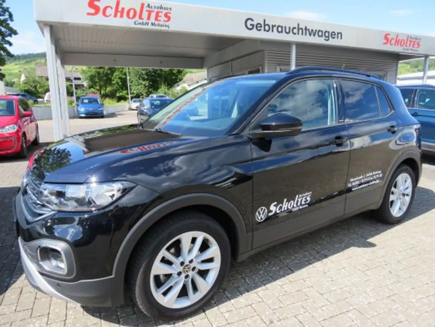 Volkswagen T-Cross MOVE ACC 17" Alu PDC Navi Allwetter SHZ App-Connec Schwarz - 1