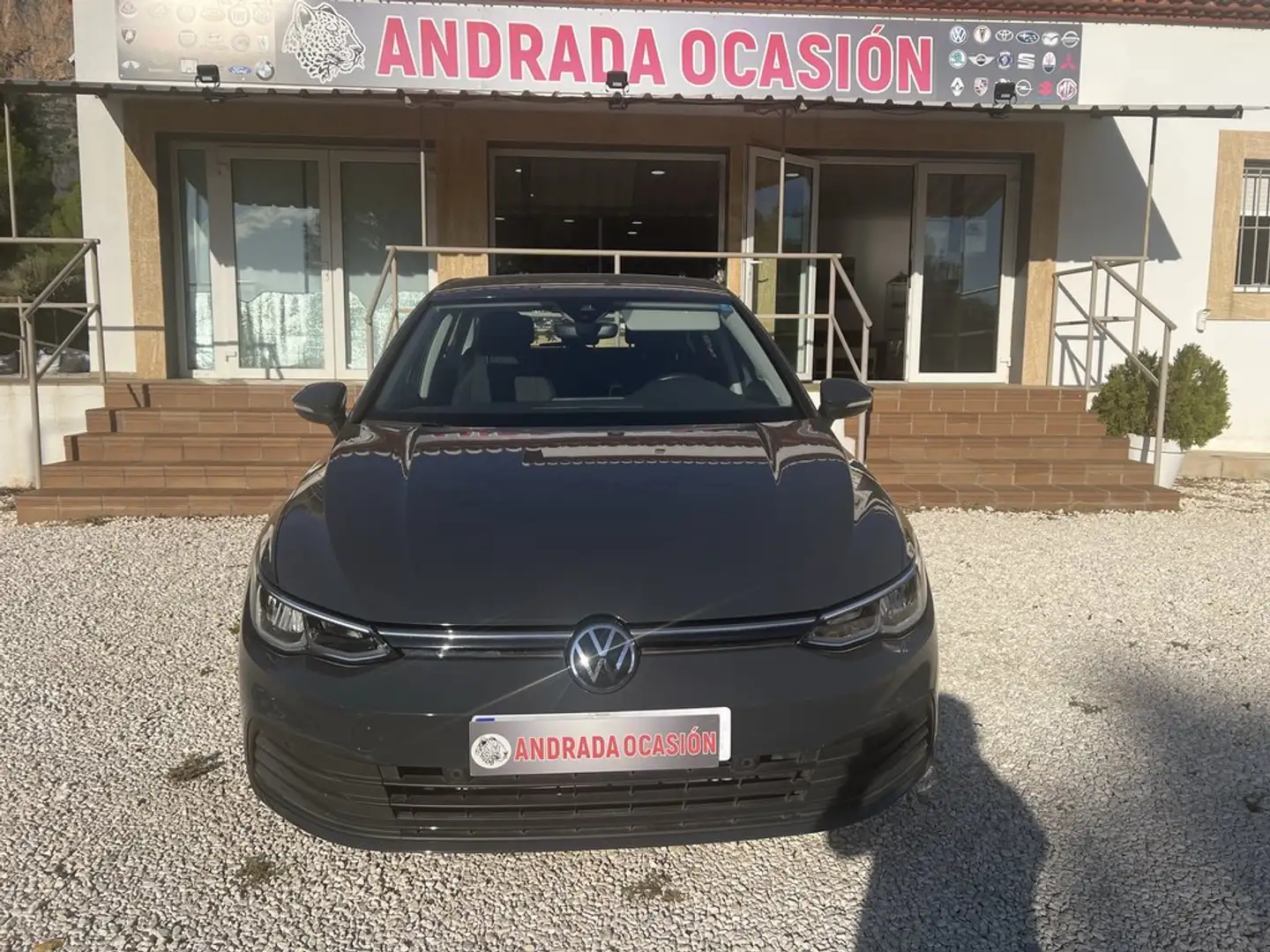 Volkswagen Golf Life 1.0 TSI 81kW (110CV) Variant Gris - 1