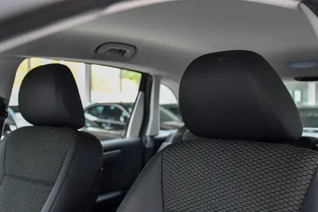Mercedes-Benz B Class view 9