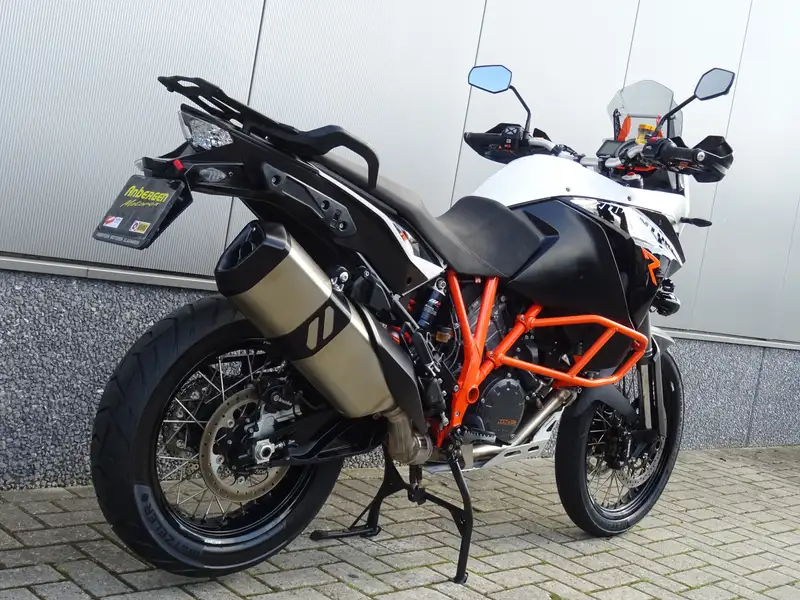 KTM 1190 Adventure - foto 3