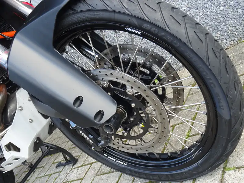 KTM 1190 Adventure - foto 5