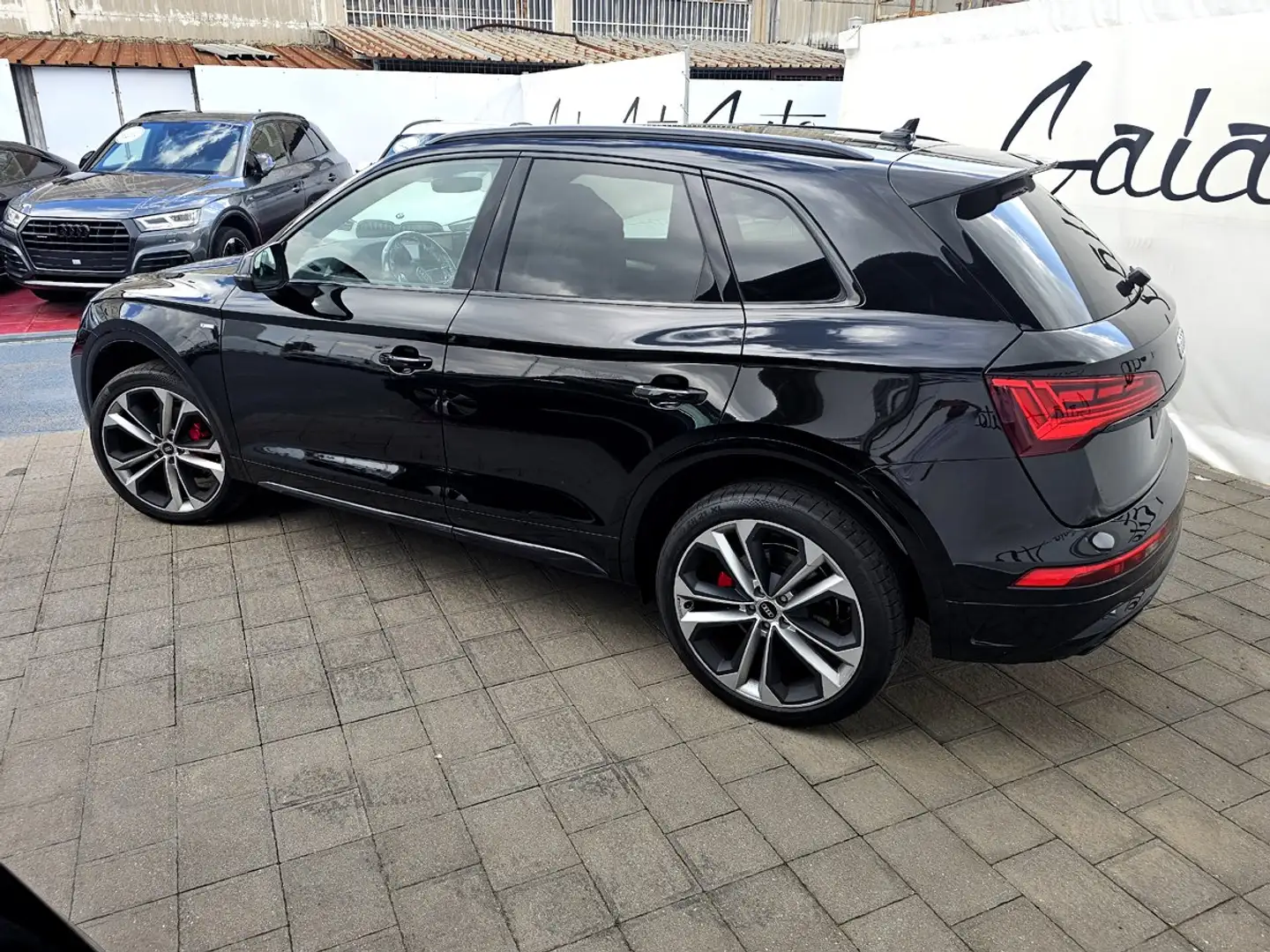 Audi Q5 40TDI quattro SLINE PLUS cerchio21 MATRIX B&O Nero - 2