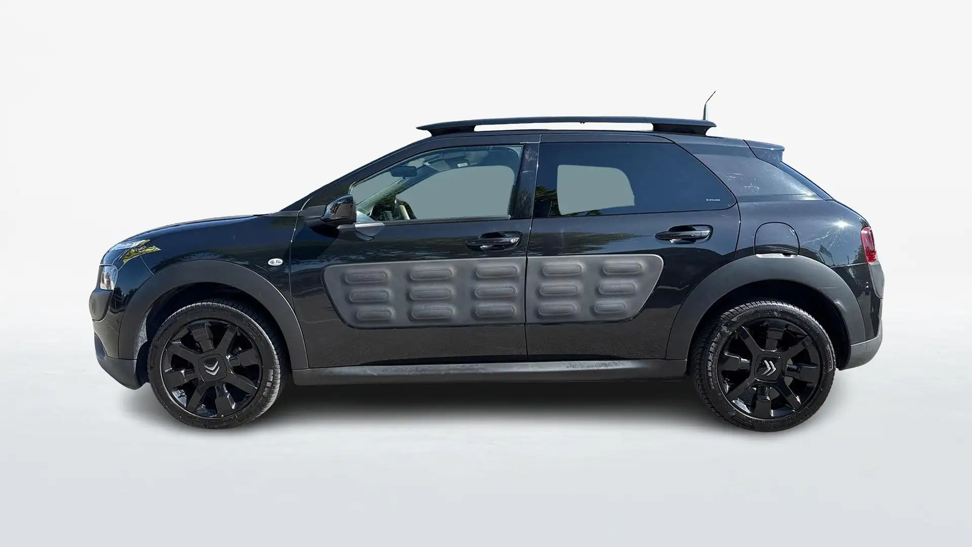 Citroen C4 Cactus 1.6 BlueHDi 100cv Shine S&S Schwarz - 2