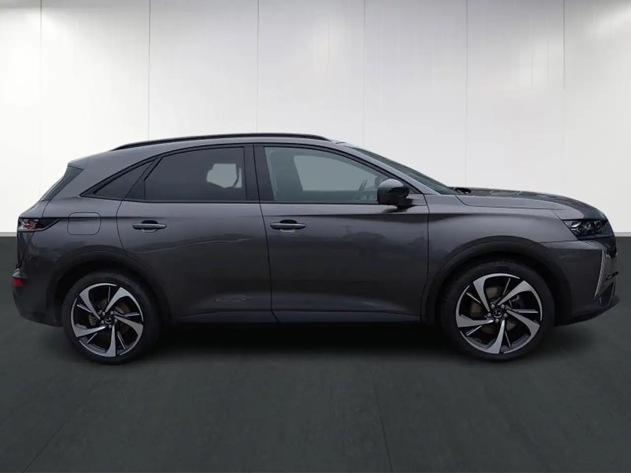DS Automobiles DS 7 Crossback 2023 — фото 8