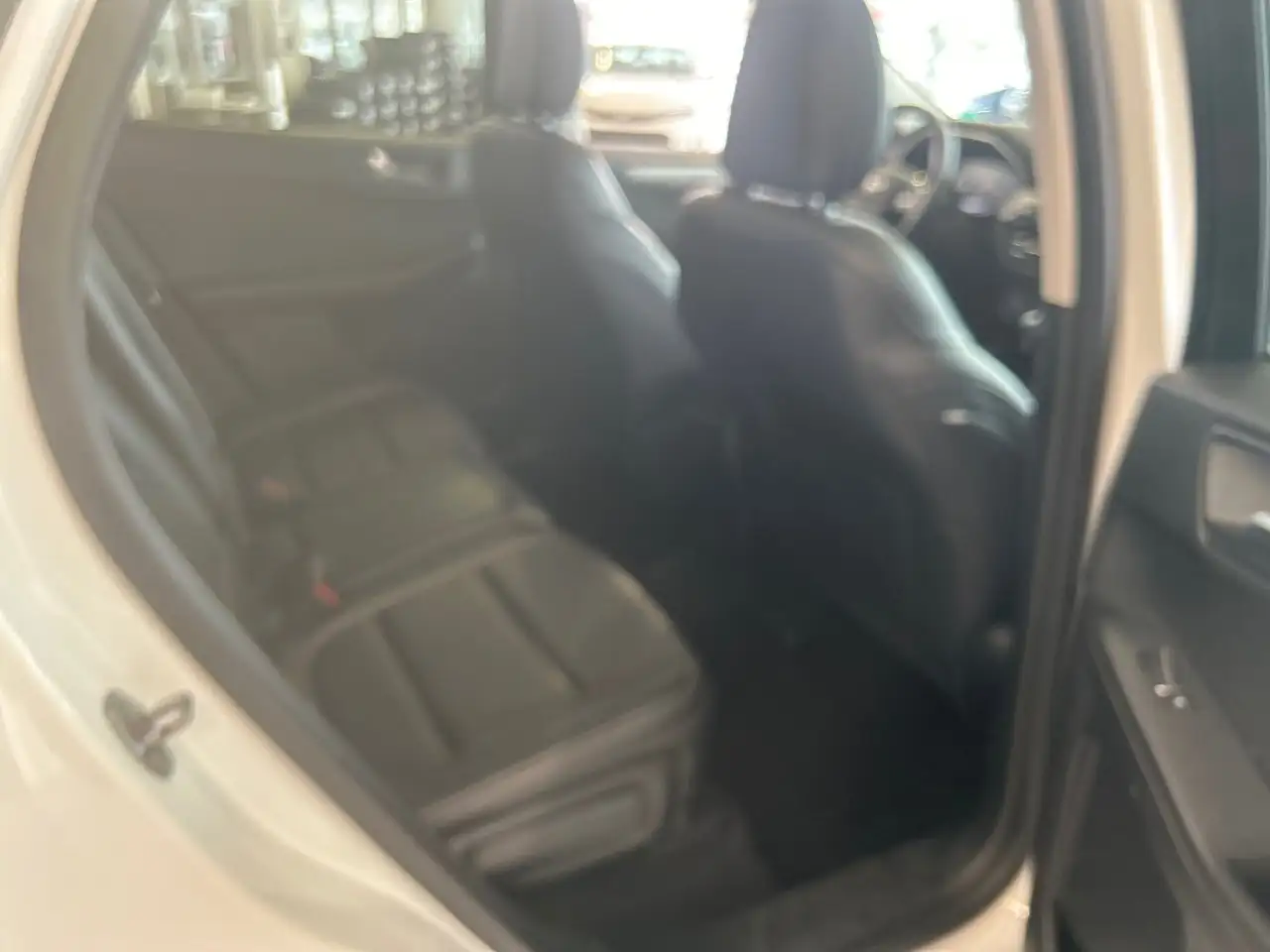 Ford Escape снимка Ford Escape