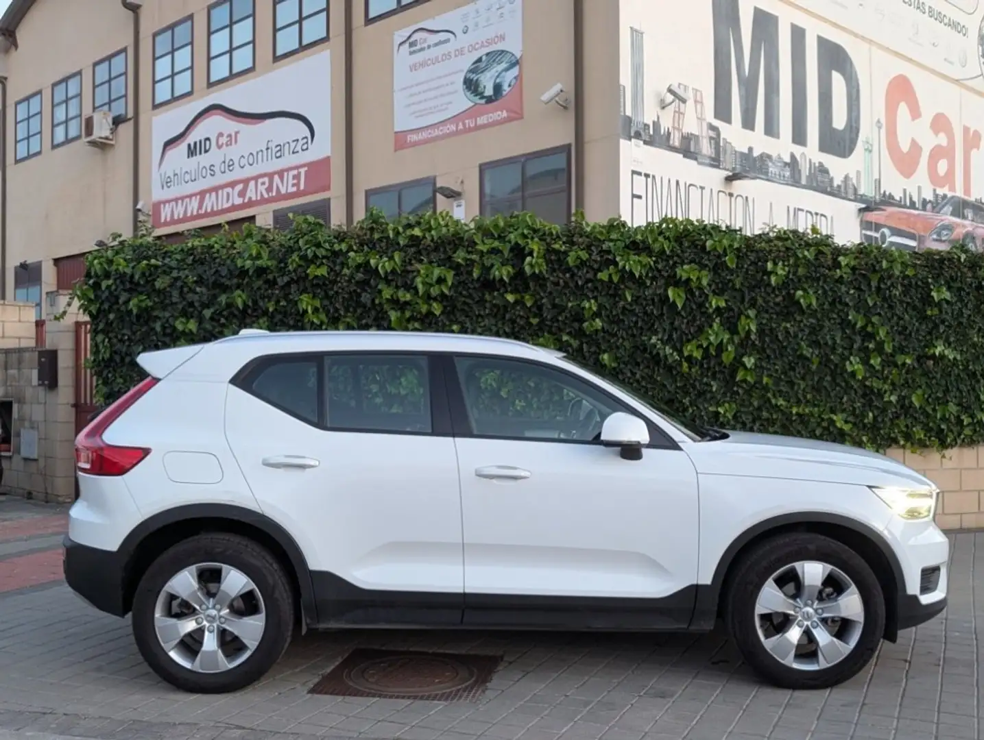 Volvo XC40 T3 Blanco - 2