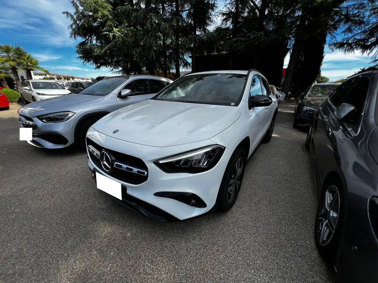 Mercedes-Benz GLA 200