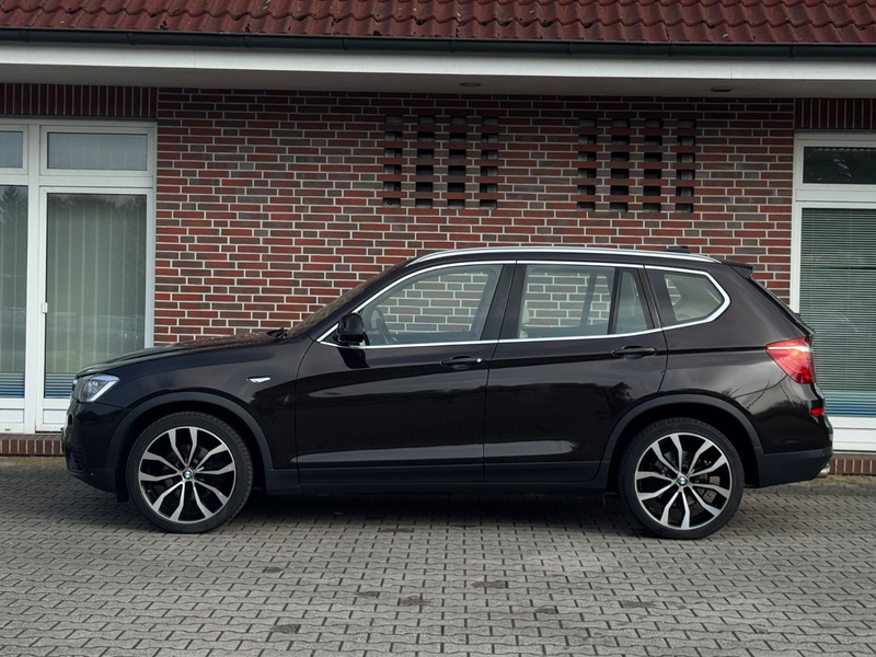 BMW X3 sDrive 18 d*LEDER*PANORAMA*R-KAMERA*HEAD-UP* — photo 2