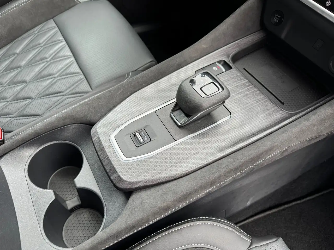 Nissan Qashqai 1.3 MHEV Xtronic Tekna Plus 158pk Massage stoelen, миниатюра 17
