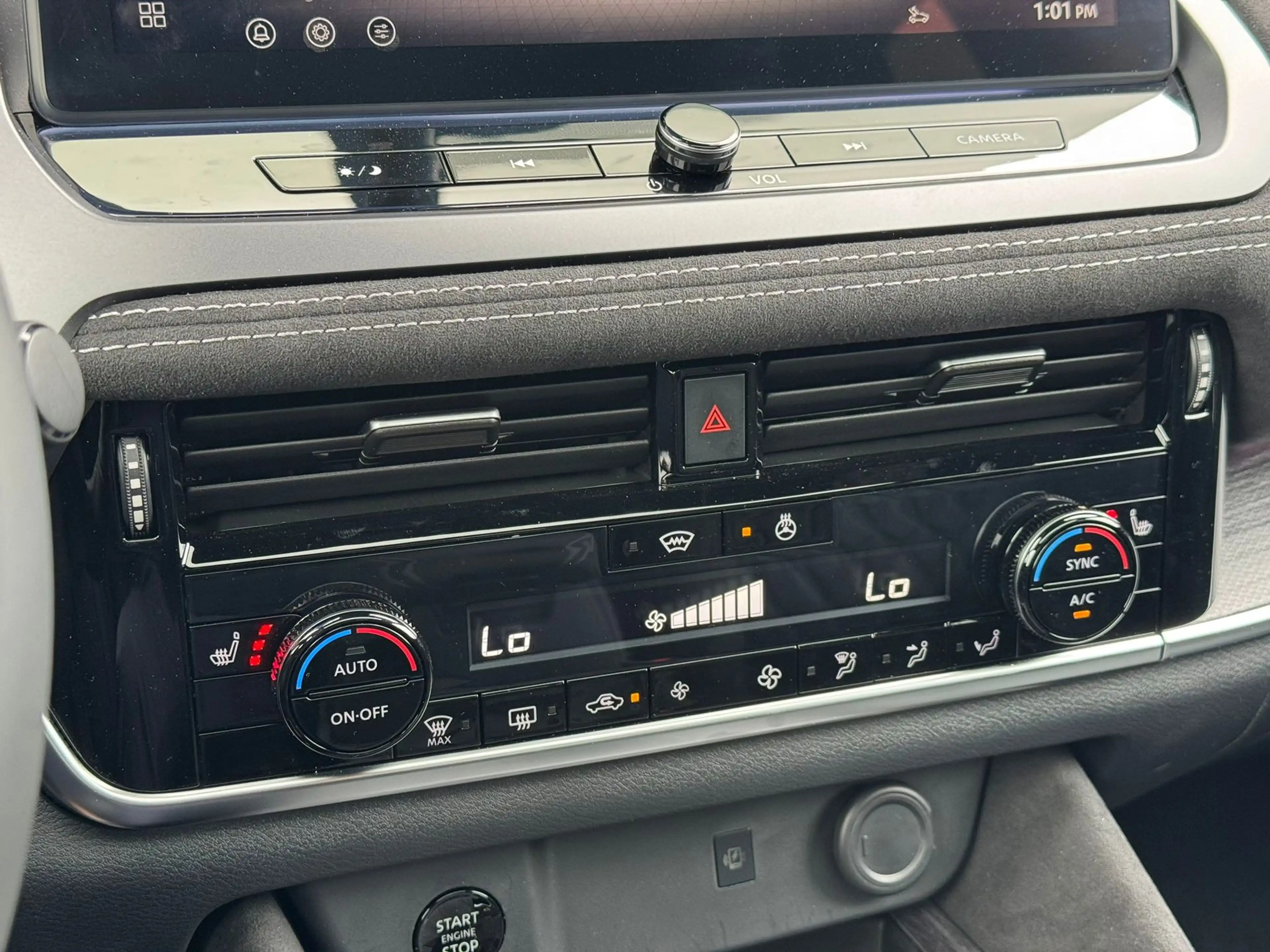 Nissan Qashqai 1.3 MHEV Xtronic Tekna Plus 158pk Massage stoelen — photo 38