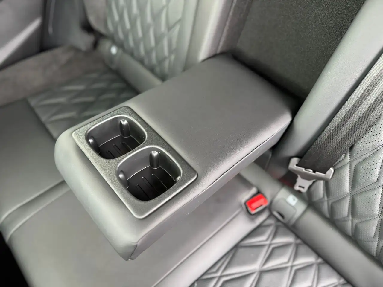 Nissan Qashqai 1.3 MHEV Xtronic Tekna Plus 158pk Massage stoelen, миниатюра 20