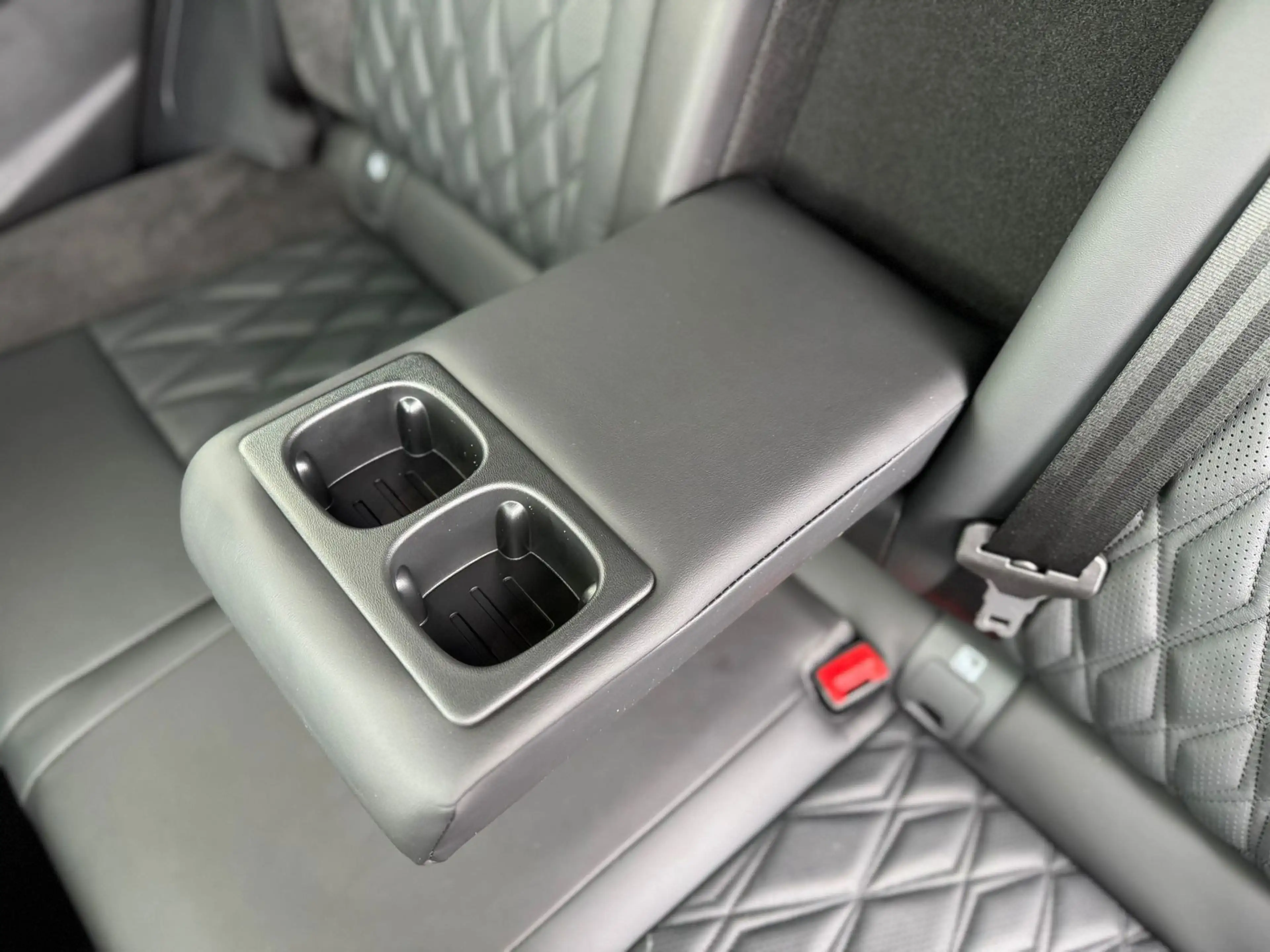 Nissan Qashqai 1.3 MHEV Xtronic Tekna Plus 158pk Massage stoelen — photo 20