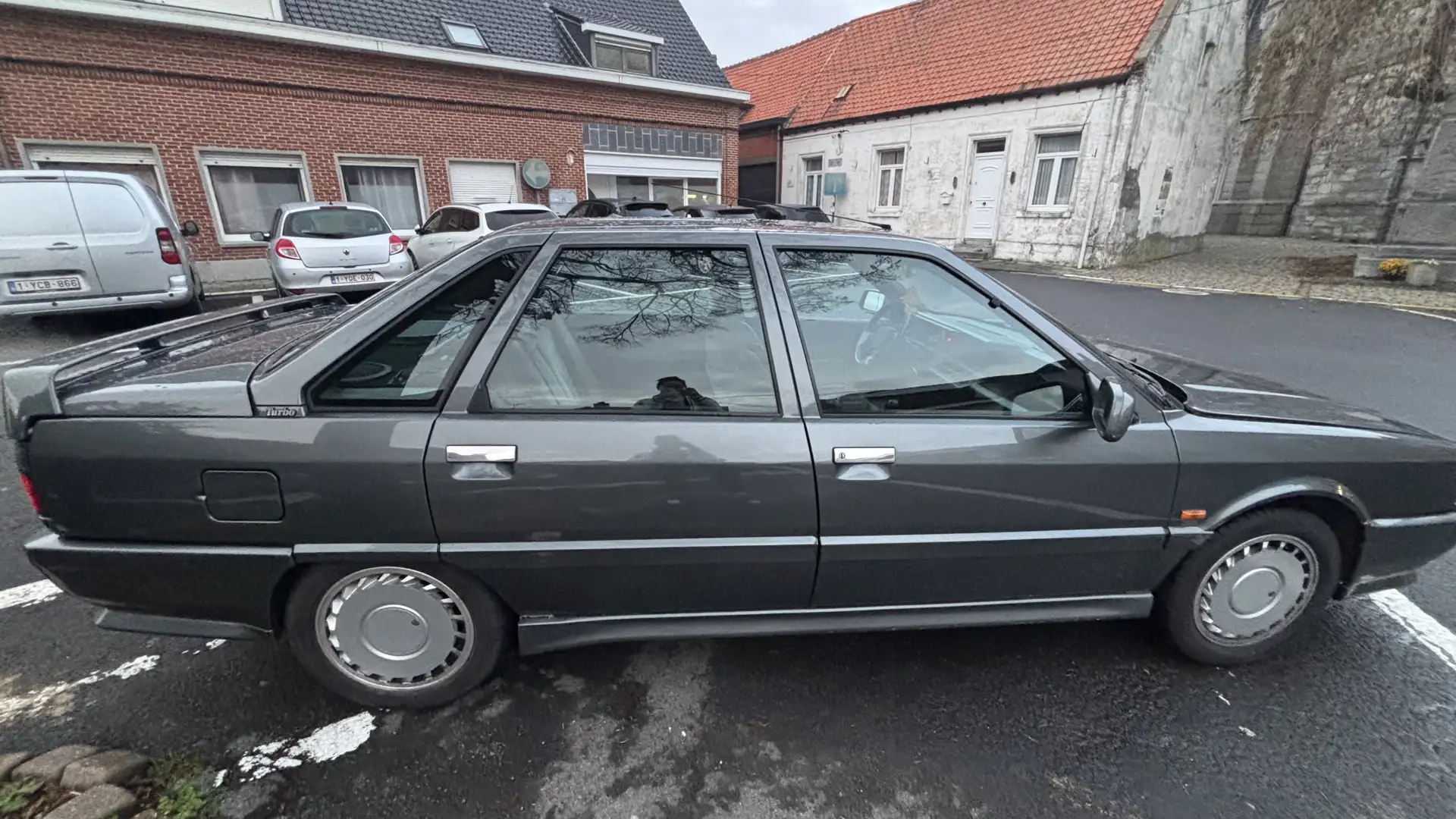 Renault R 21 2L turbo Gris - 1