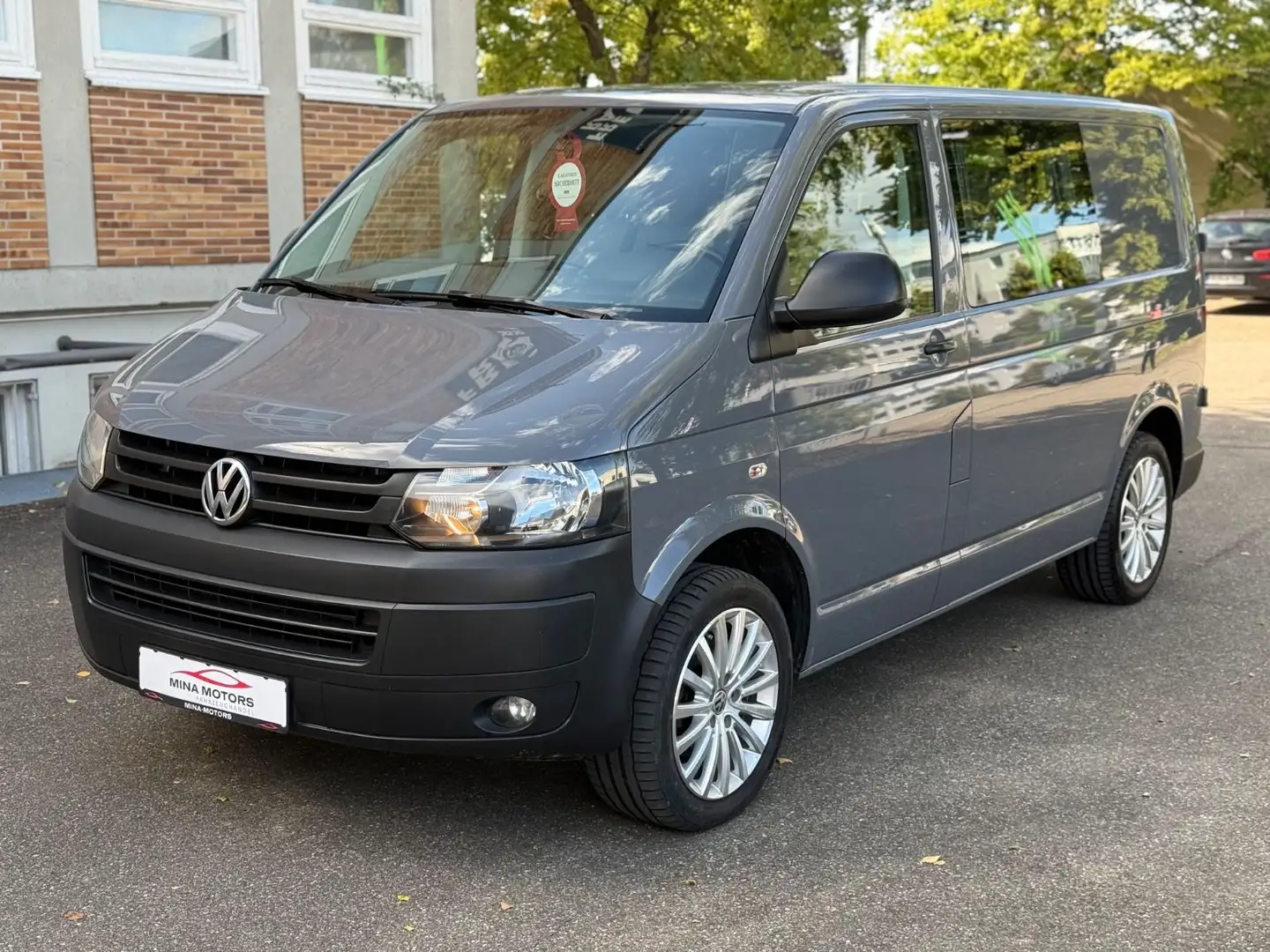Volkswagen T5 Transporter KastenKombi Grau - 1