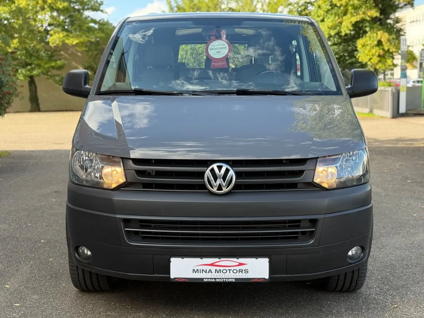 Volkswagen T5 Transporter KastenKombi Grau - 2