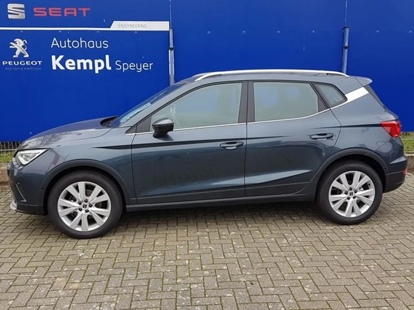 SEAT Arona 1.0 TSI OPF Xperience Gris - 2