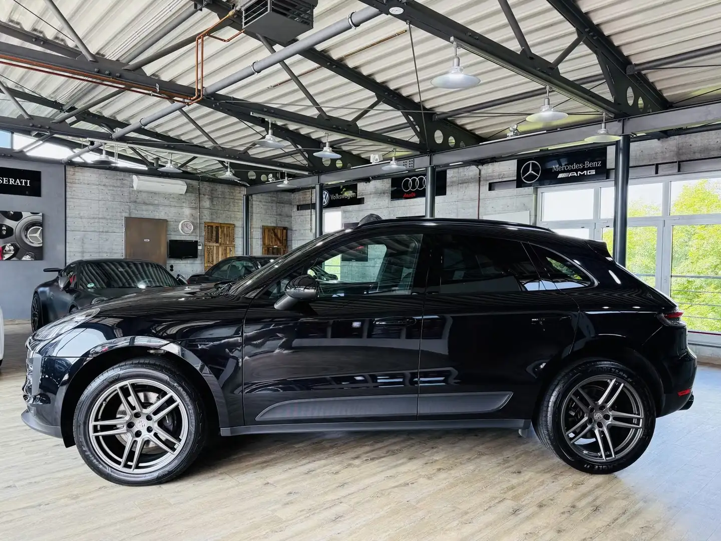 Porsche Macan TETTO PANORAMICO 20" CRUISE ADATT. SED. ELETTTRICI - 2