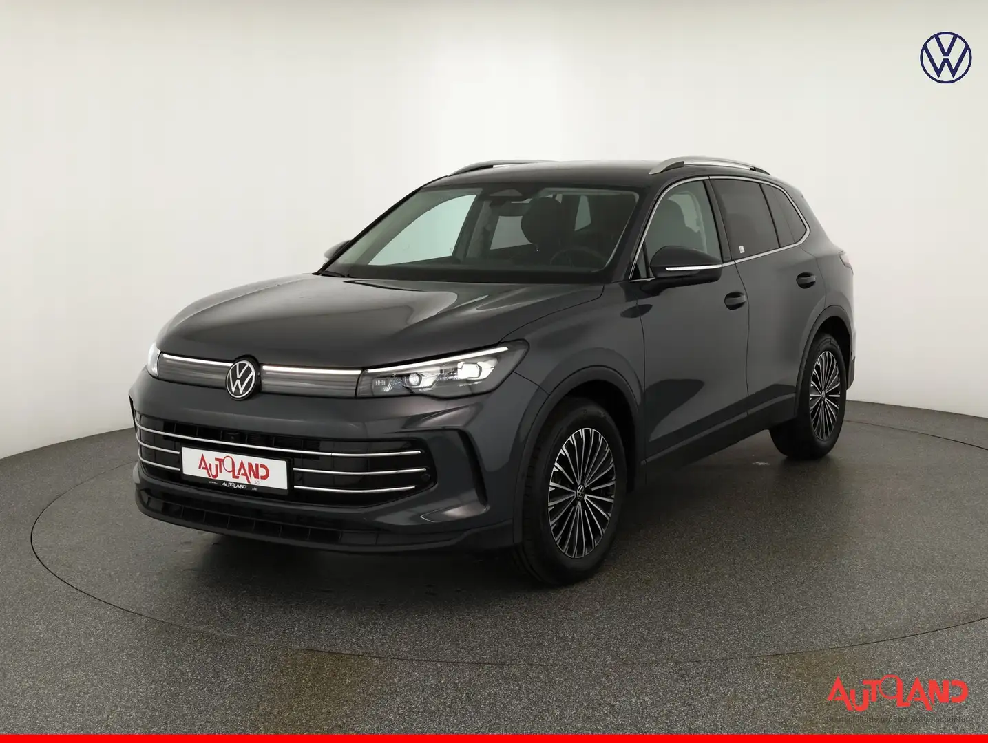 Volkswagen Tiguan 1.5 eTSI DSG Matrix ACC Navi 360° Gris - 1