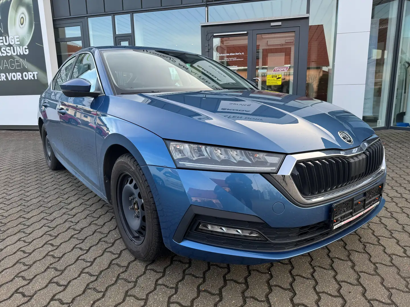 Skoda Octavia Ambition 1.0L | LED, Tempomat,  Apple CarPlay Blau - 2
