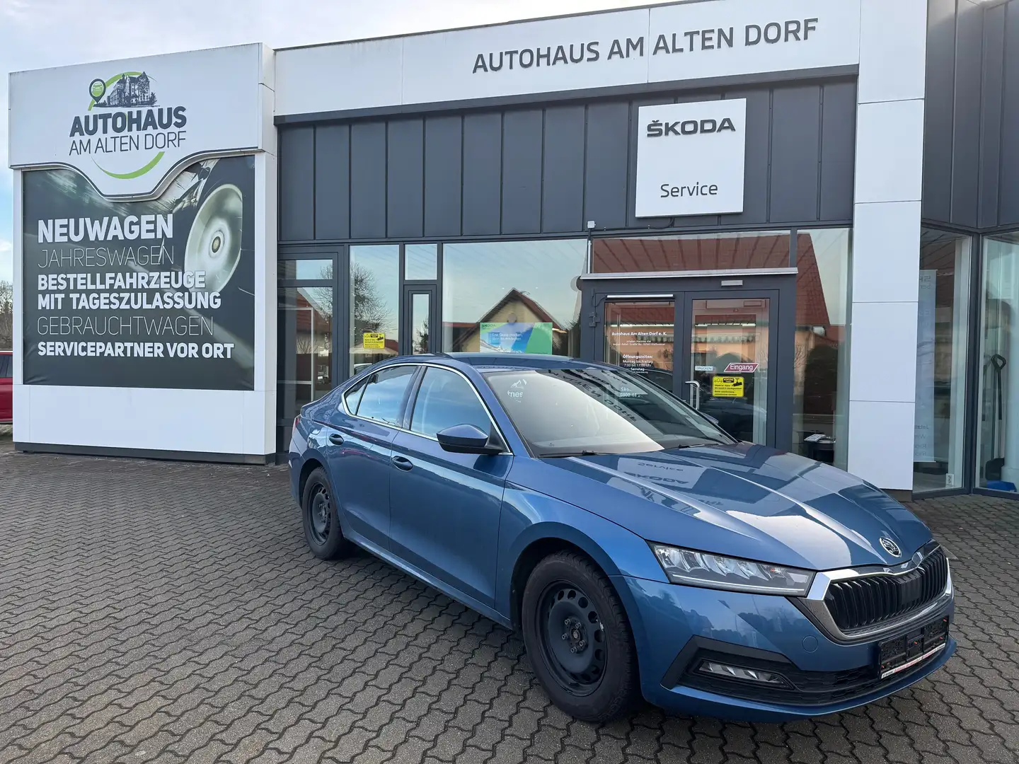 Skoda Octavia Ambition 1.0L | LED, Tempomat,  Apple CarPlay Blau - 1