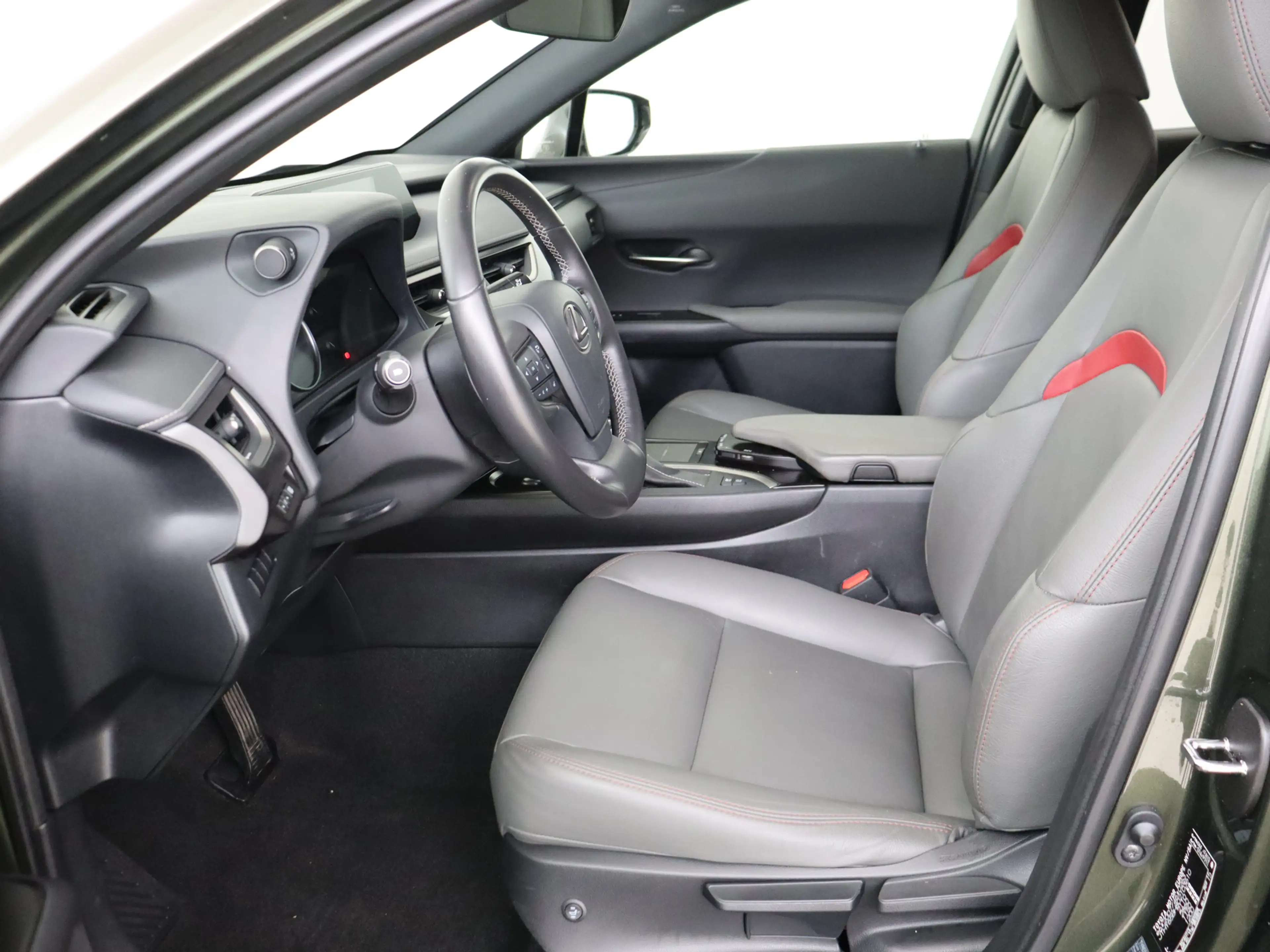 Lexus UX 250h Preference Line | BTW voertuig | Dealer onderhoude — photo 15