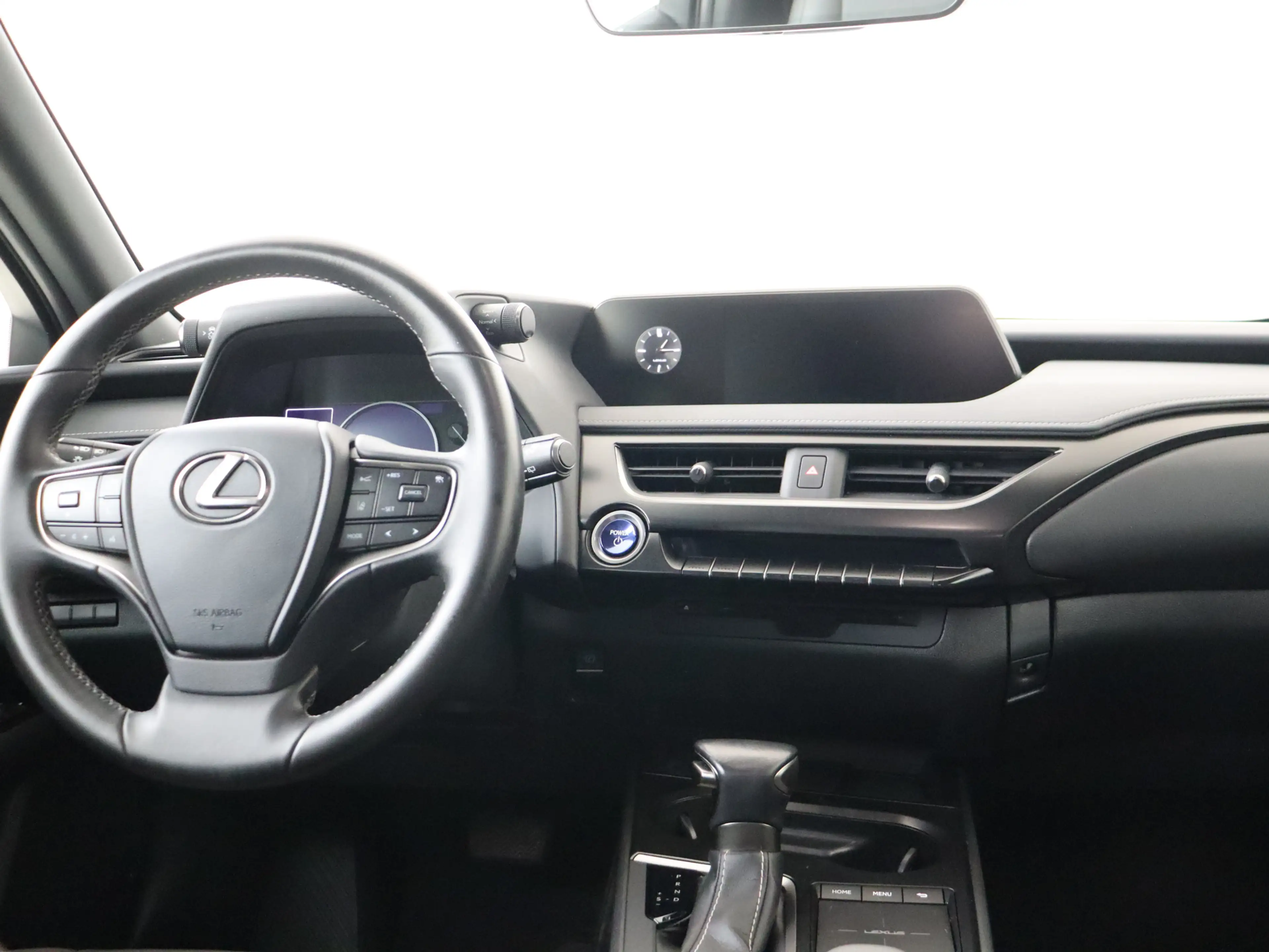Lexus UX 250h Preference Line | BTW voertuig | Dealer onderhoude — photo 4