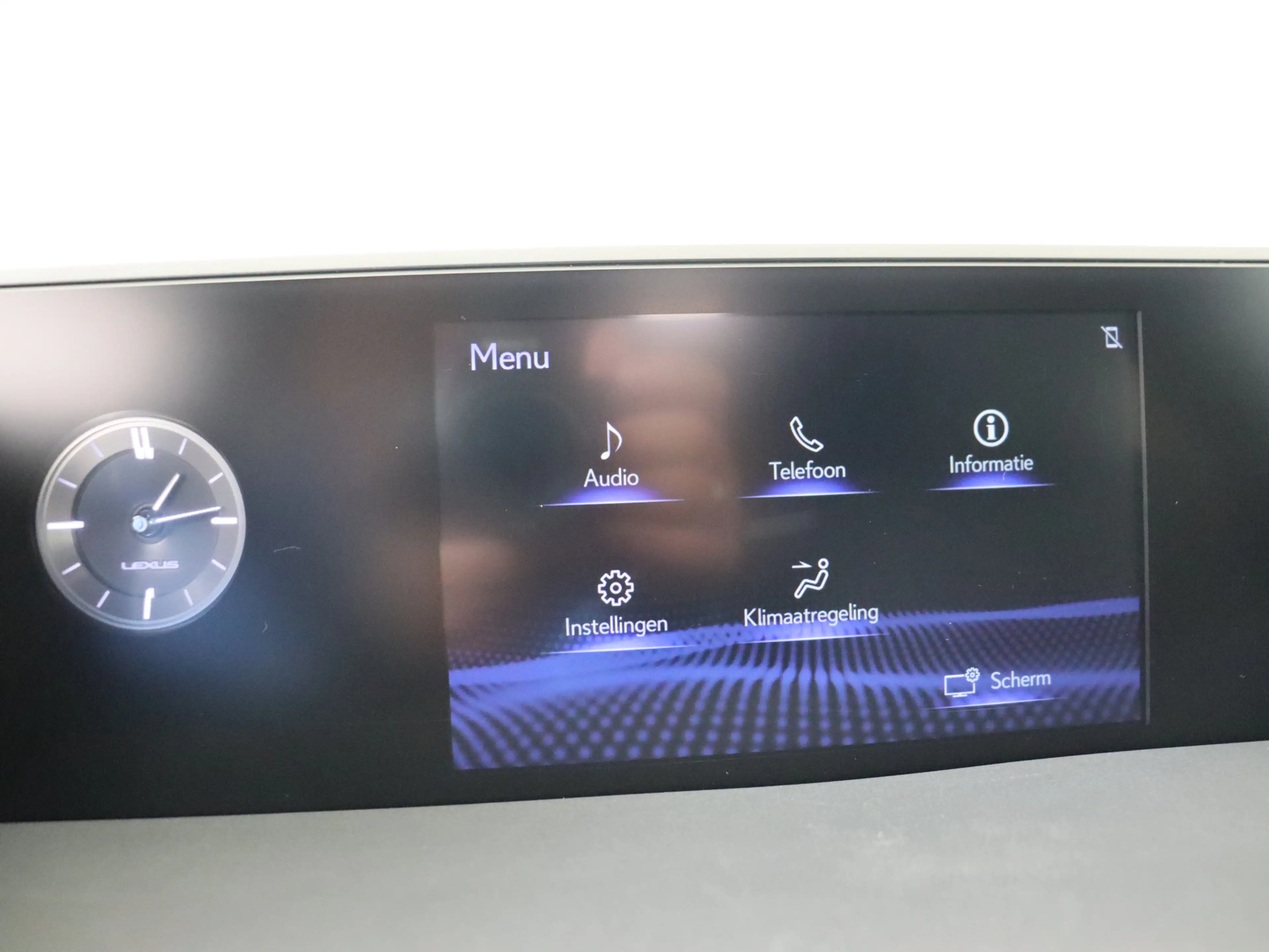 Lexus UX 250h Preference Line | BTW voertuig | Dealer onderhoude — photo 7
