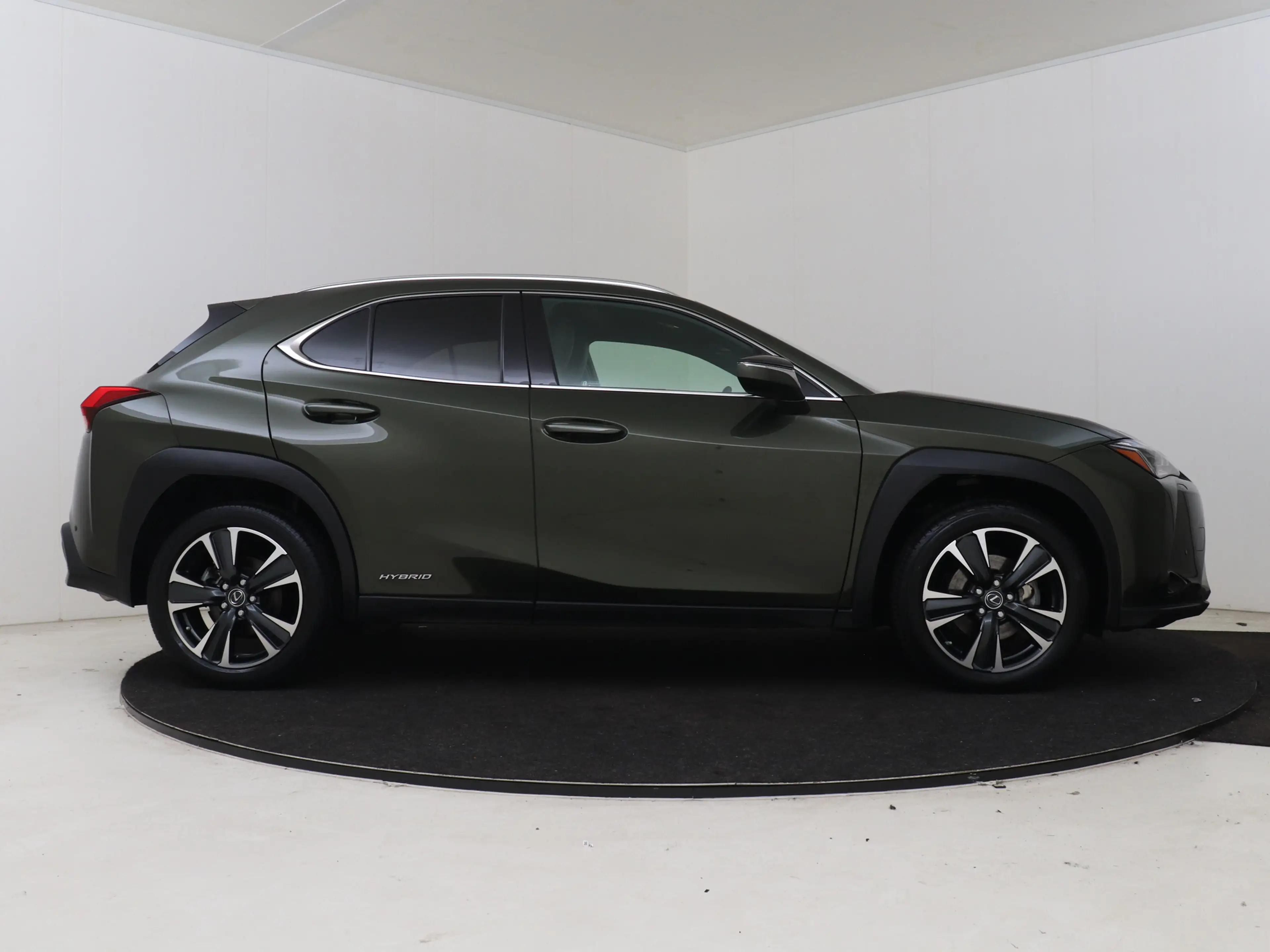 Lexus UX 250h Preference Line | BTW voertuig | Dealer onderhoude — photo 12