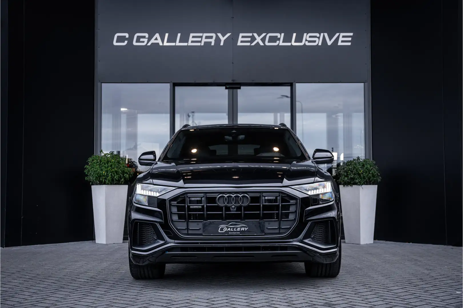 Audi Q8 60 TFSI e quattro Competition - Panorama | RS Seat Noir - 2