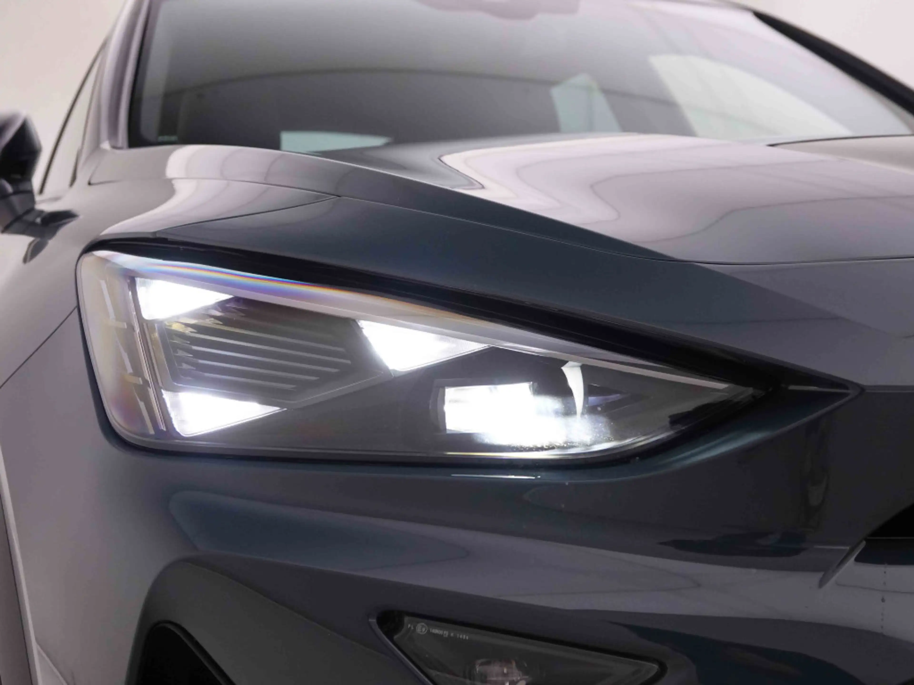 CUPRA Formentor 1.5 eTSi 150 mHEV AUT Edge Pack | Keyless | GPS by App | LED Lights — photo 7