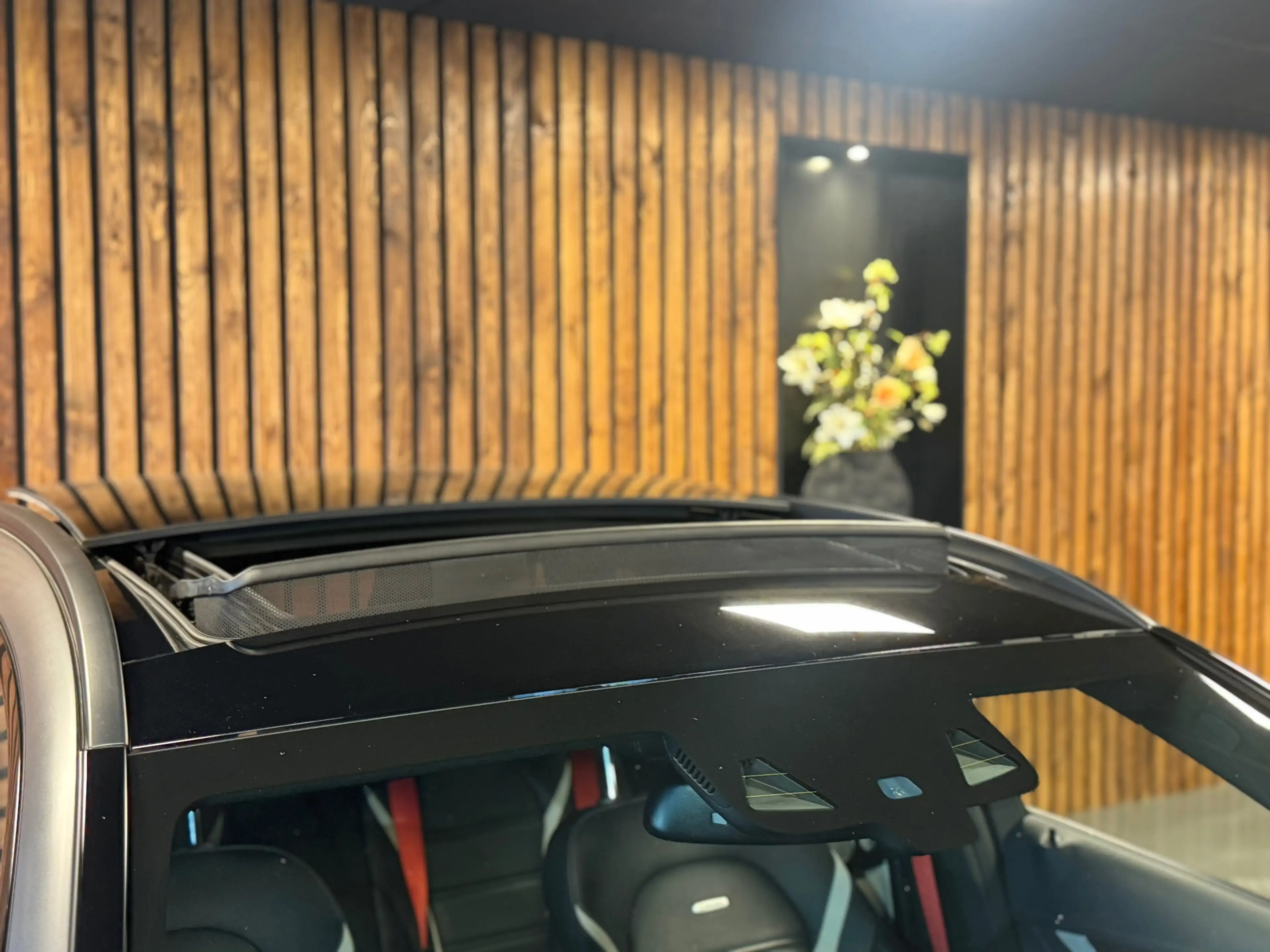 Mercedes-Benz C 63 AMG Estate S / Keramisch / Burmester / Pano / Magno / — photo 11
