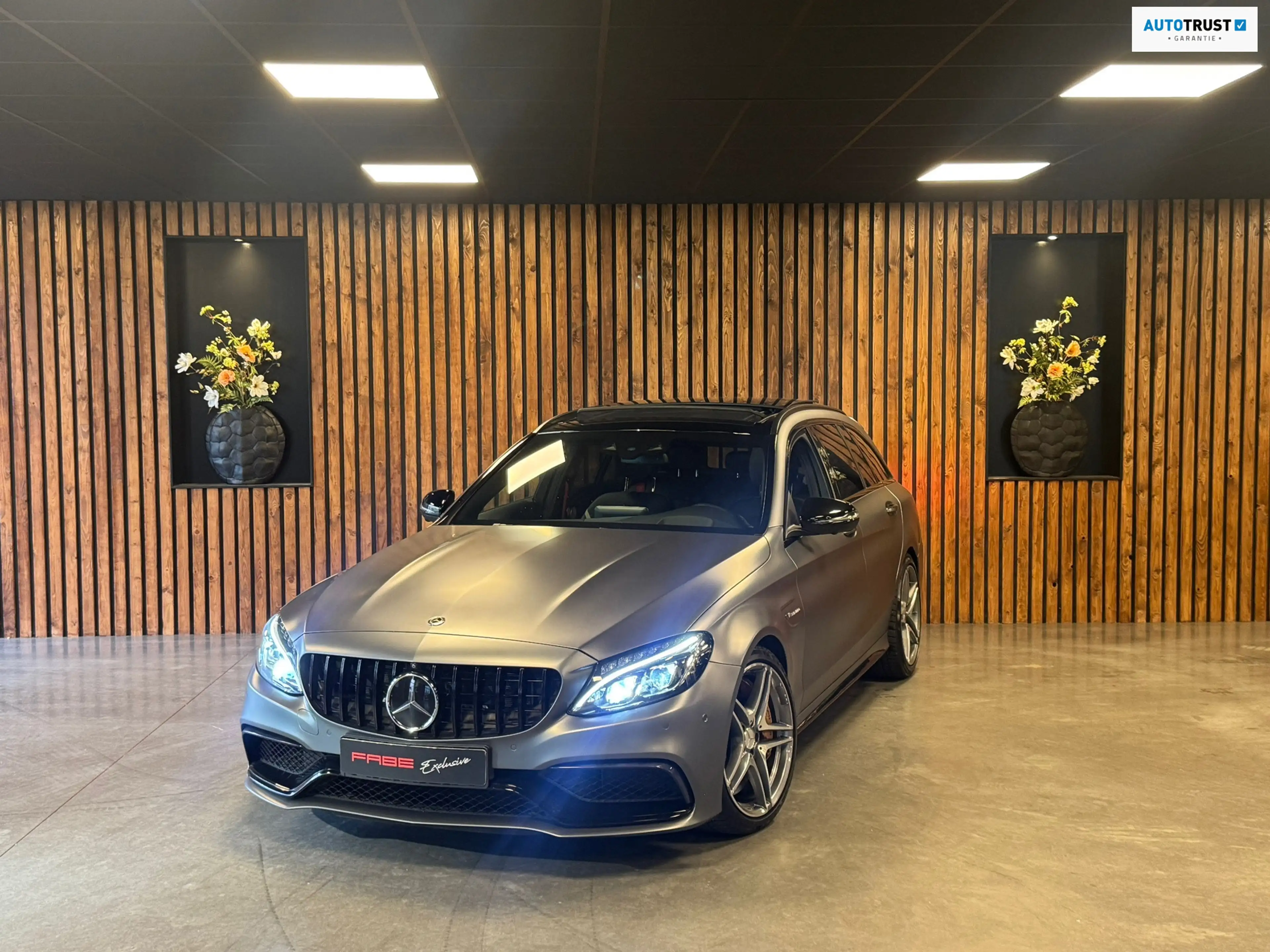 Mercedes-Benz C 63 AMG Estate S / Keramisch / Burmester / Pano / Magno /