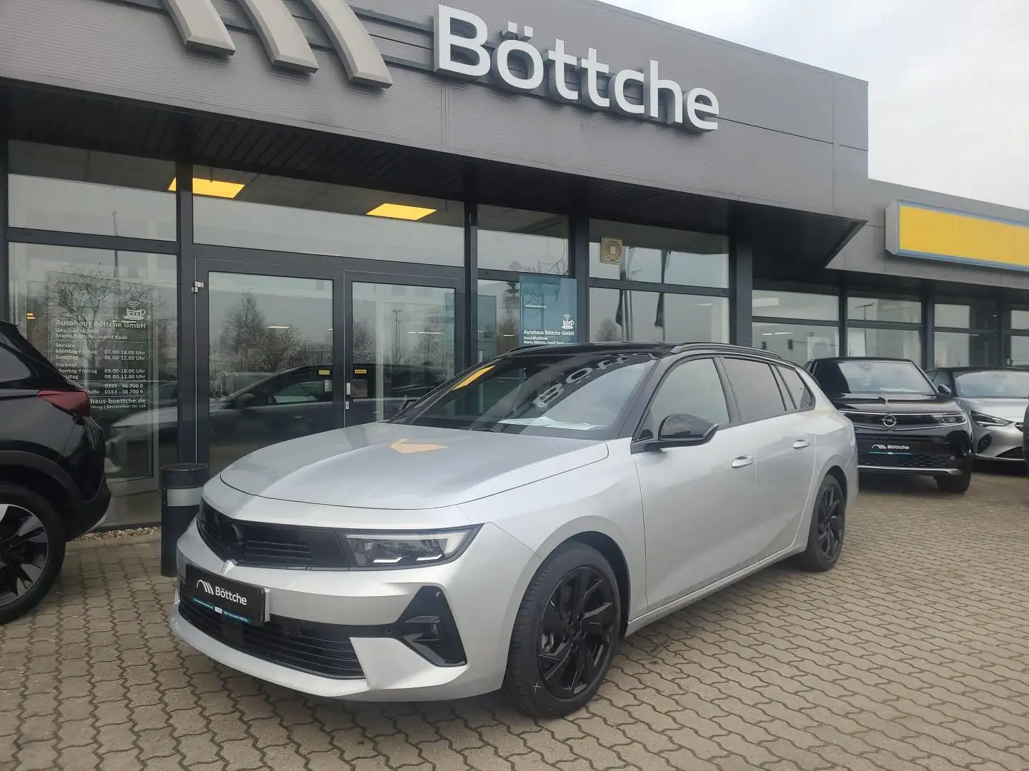 Opel Astra ST Ultimate 1.5 CDTI AT/LED/DAB/Kamera/Shz/Klimaau Silber - 2