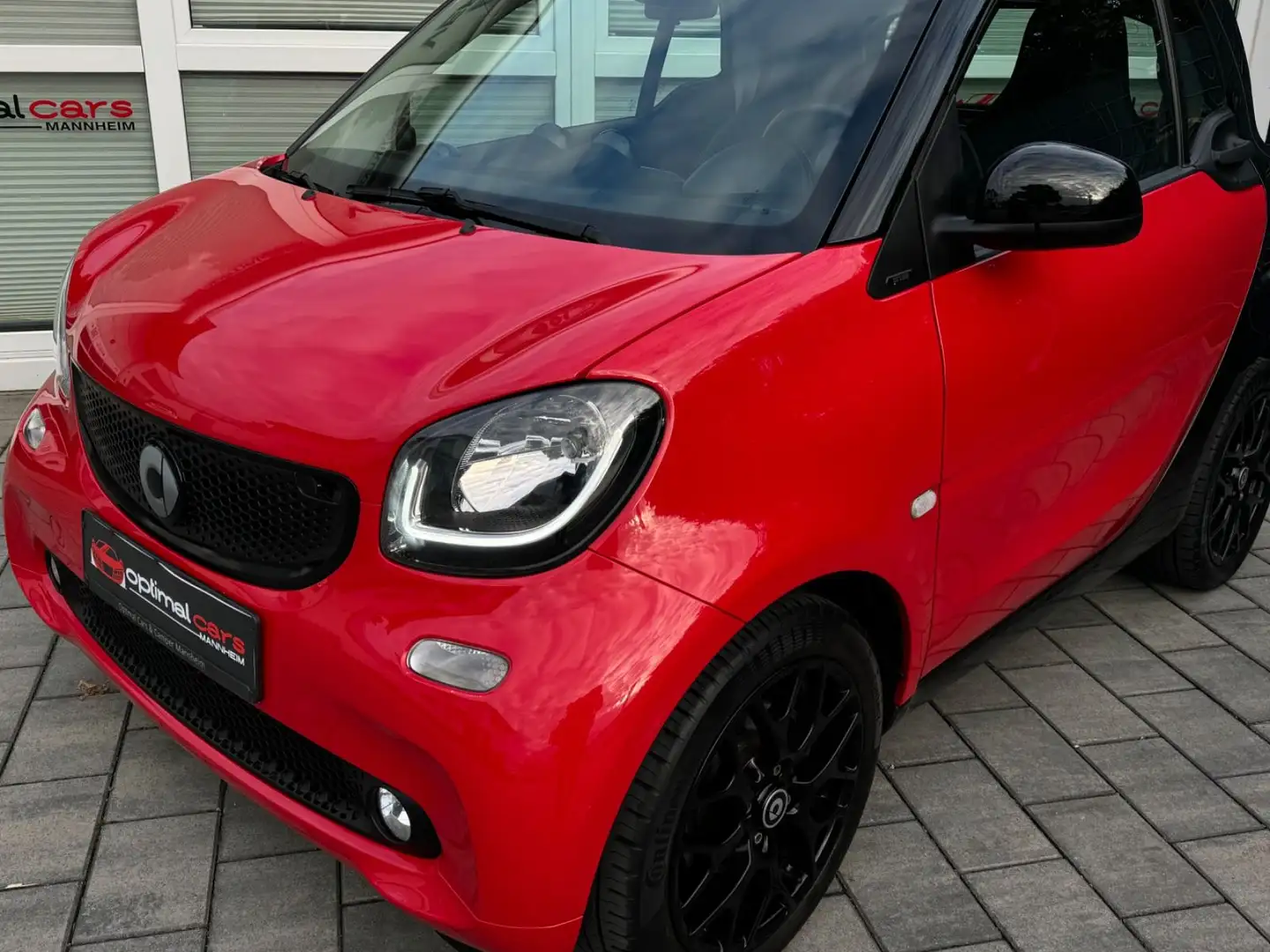 smart forTwo Prime 0,9 Turbo/AUTOMATIK/NAVI/KAMERA/MFL Schwarz - 2