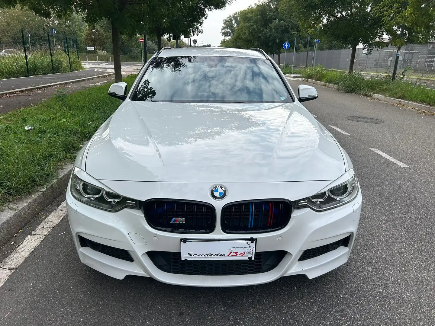 BMW 320 Serie 3 F31 2012 Touring 320d Touring Msport Blanc - 2